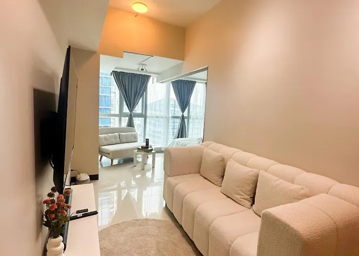 Apartamento Uptown District Manila