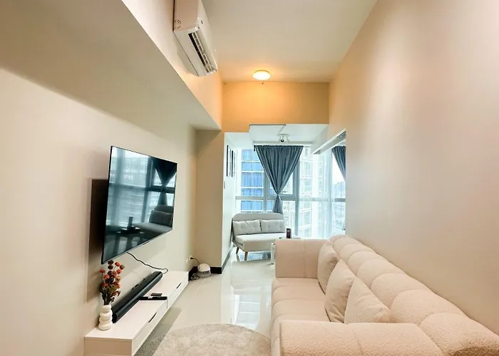 Uptown District Apartamento Manila